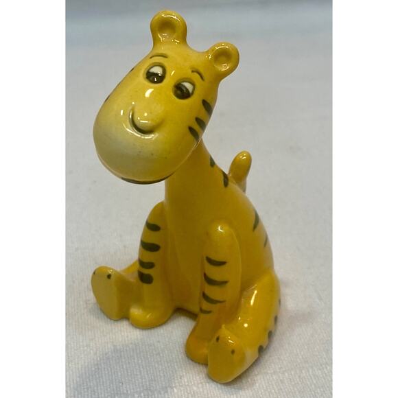 Vintage Winnie the Pooh TIGGER Walt Disney Prod Figurine Ceramic Beswick England - Picture 1 of 8
